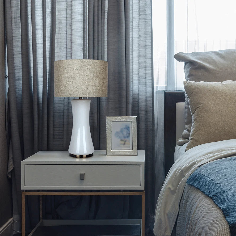 Opeloak Elegant Cascade Off-White Glass Table Lamp